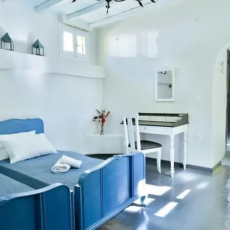 Apartment Amazing 1-bedroom House In Tinos