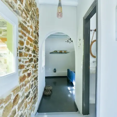Amazing 1-bedroom House In Tinos Apartment Agios Sostis (Tinos)